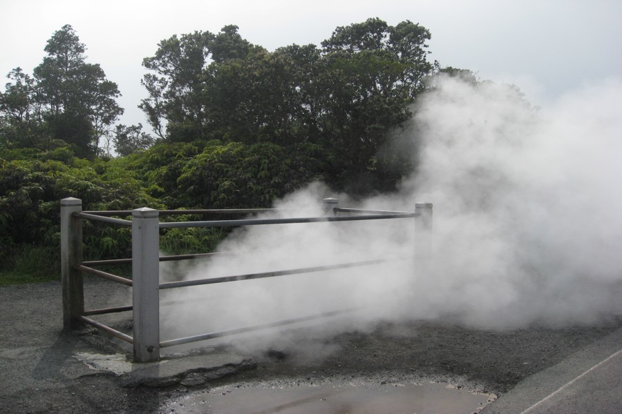 ../image/volcano - steam vents.jpg